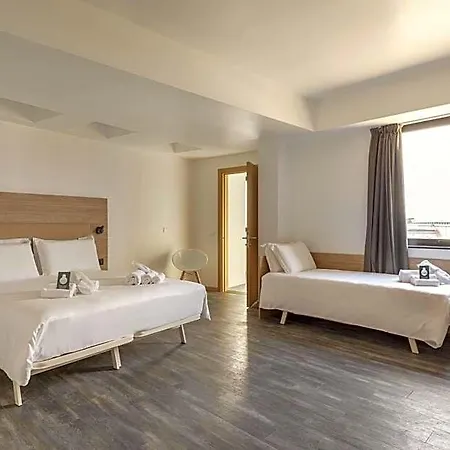 G Hotel