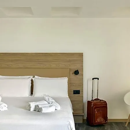 Hotel G