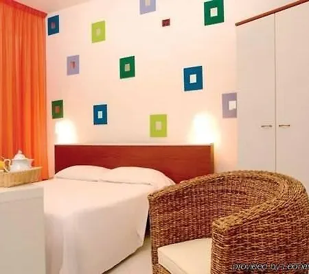 G Hotel 4*