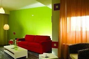 G Hotel