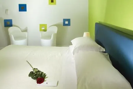 G Hotel 4*